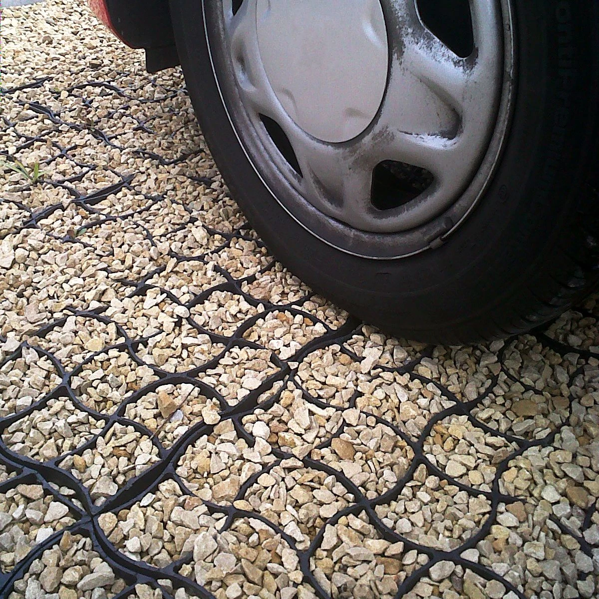 PP50 | Heavy Duty Permeable Paving Grids | 1sqm - Image 2